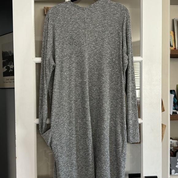 Gap Cardigan XL - gray w/2 pockets - Picture 8 of 8